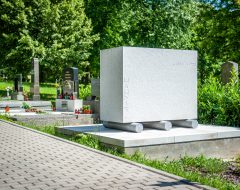 hřbitov Slezská - hrob Handzela